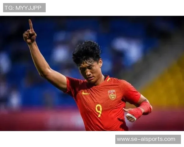 奥巴梅扬职业生涯进球突破400大关，闪耀足坛的传奇之路