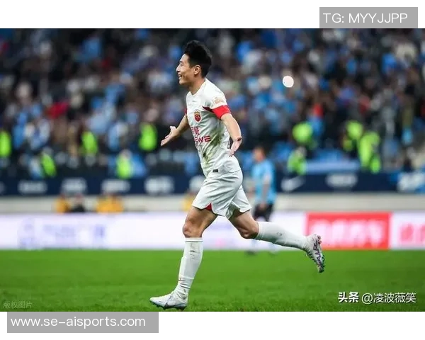 海港轻松夺冠?大连英博却成“搅局者”,别以为这场球没有故事!